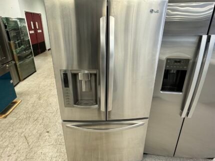 LG 33' French Door Refrigerator Stainless steel