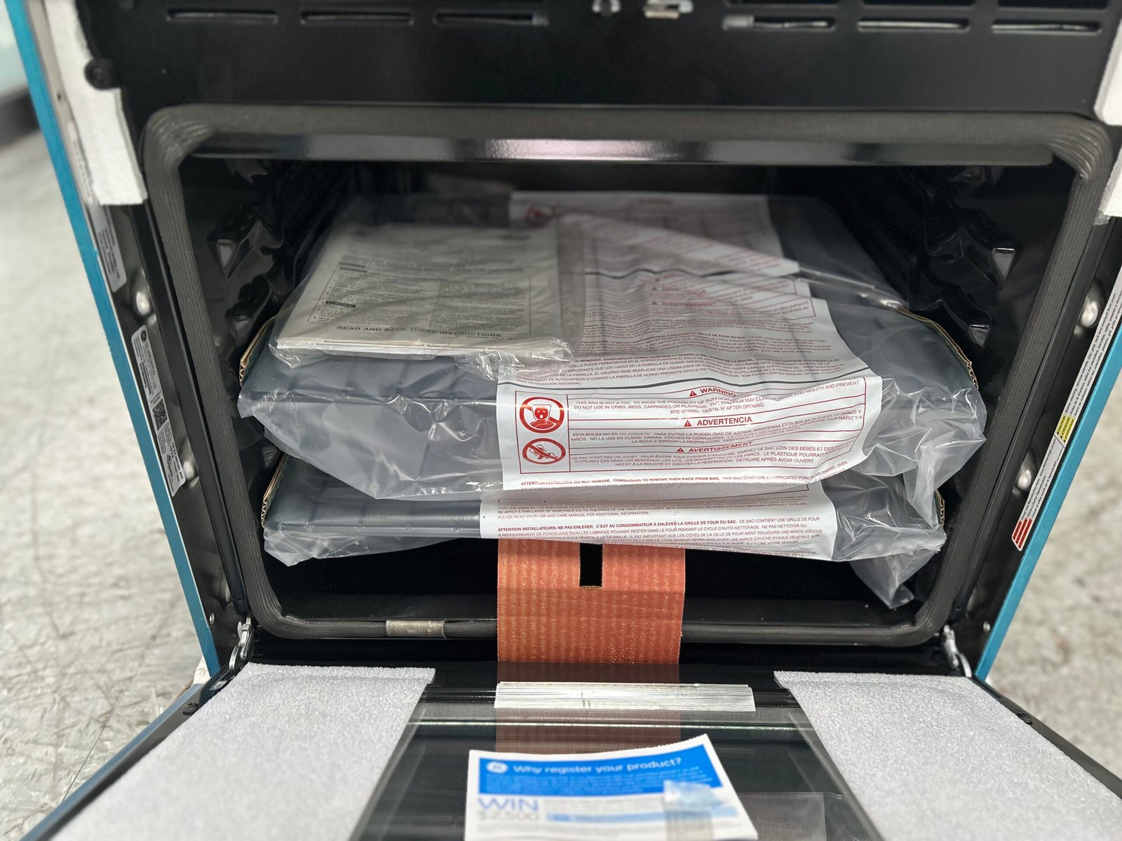 GE New Wall Oven - Image 3