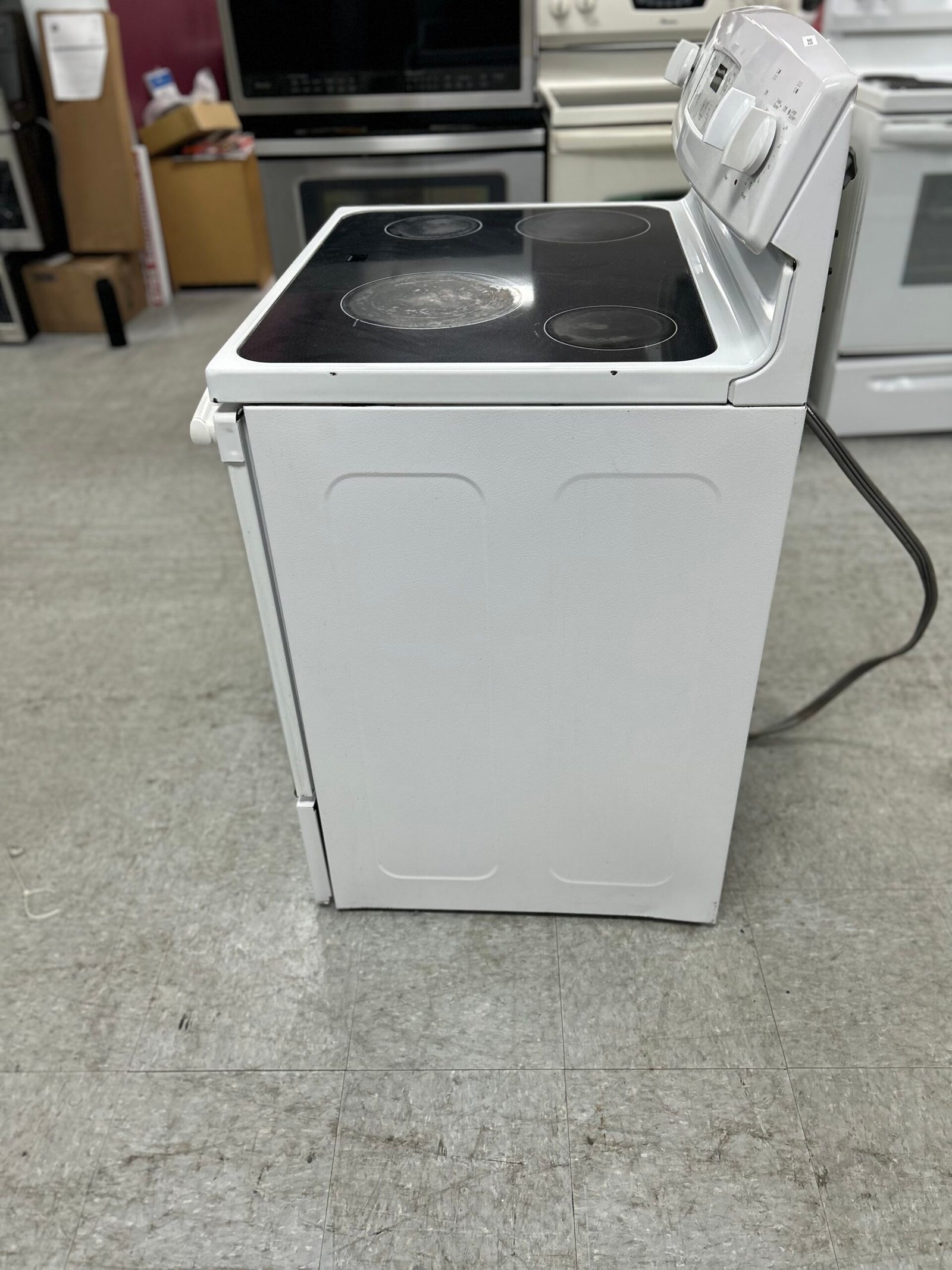 GE Used Electric Range Oven - Image 17