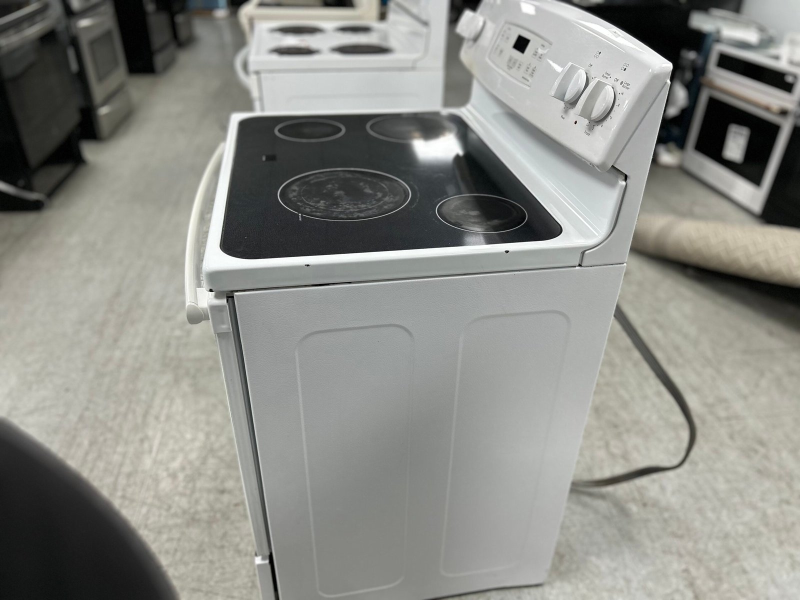 GE Used Electric Range Oven - Image 9