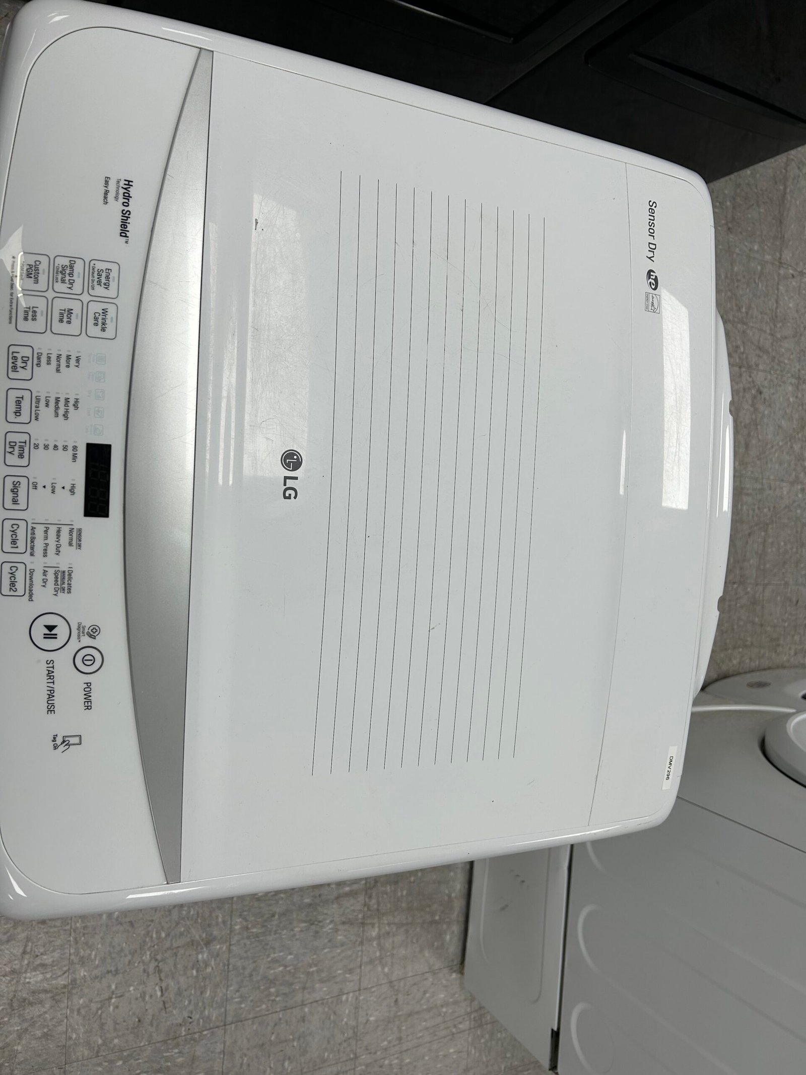 LG DLE1501W Electric Dryer - Image 7