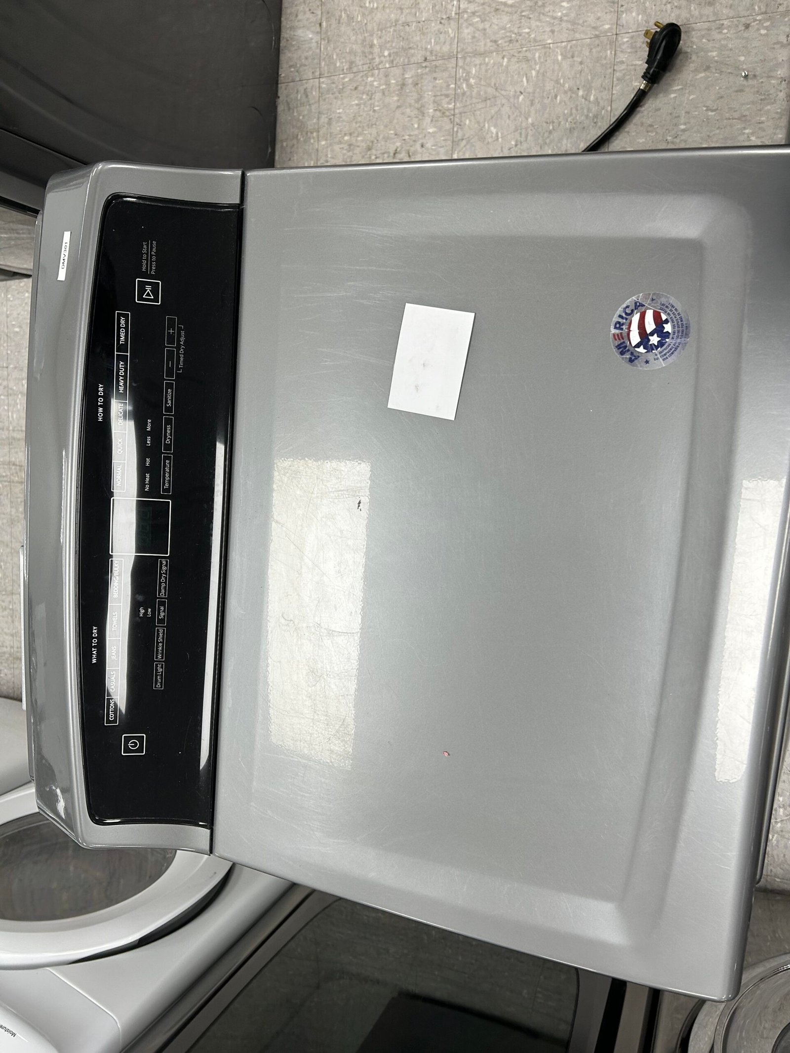 Whirlpool WED7500GC0 Electric Dryer - Image 5
