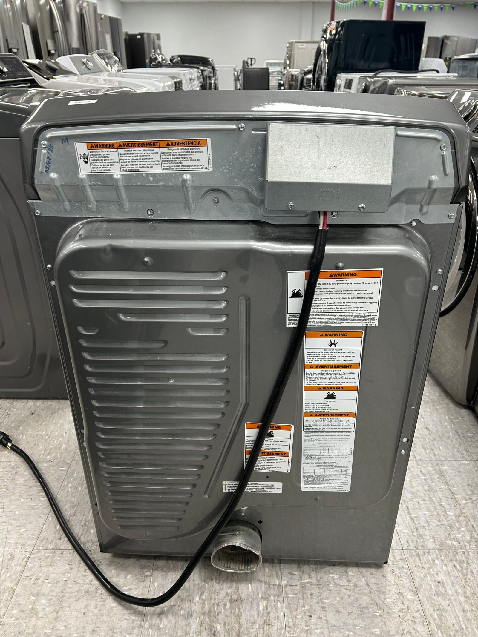 Whirlpool WED7500GC0 Electric Dryer - Image 3