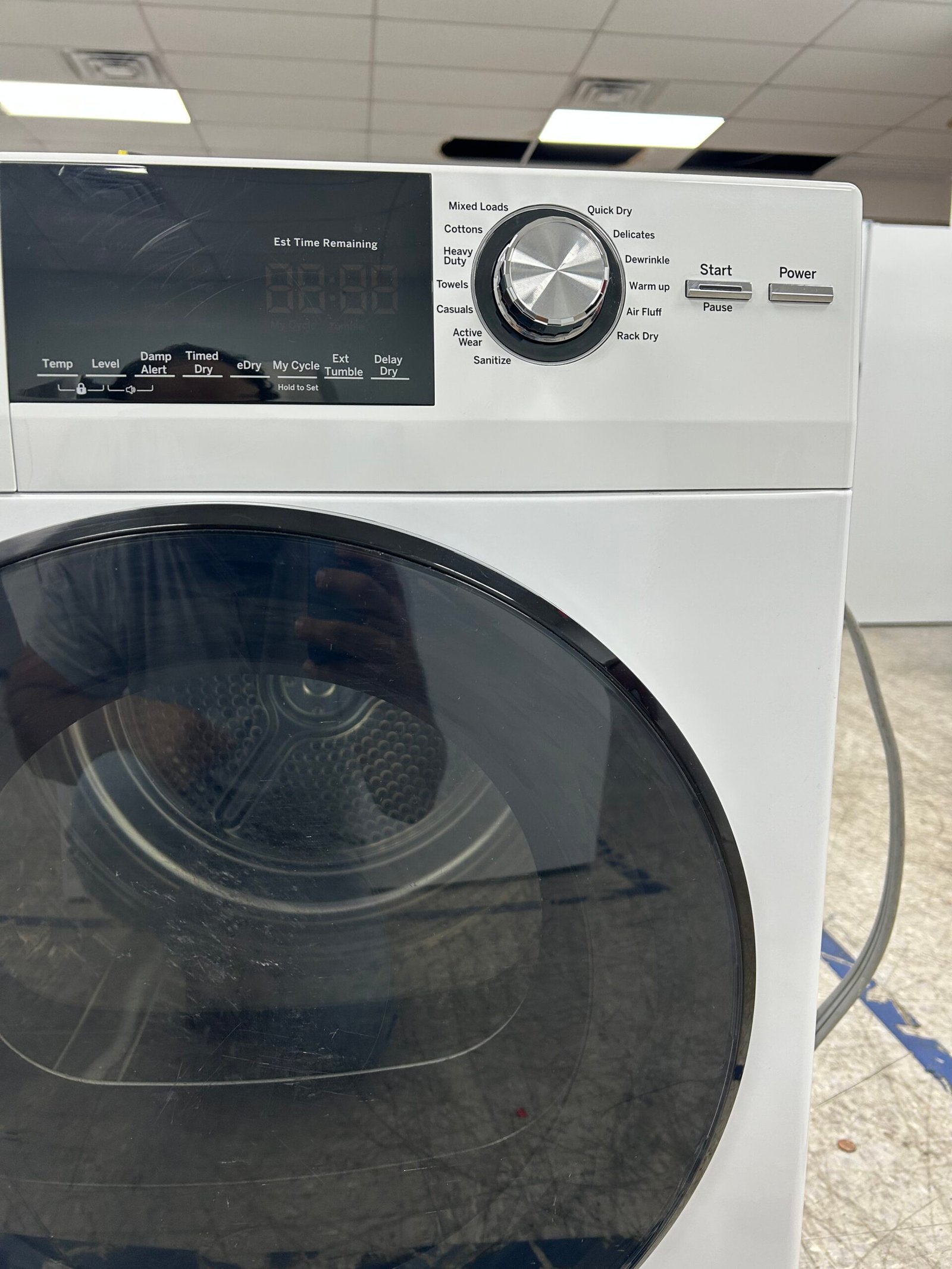 GE 4.1 cu. ft. Ventless Electric Dryer - Image 2