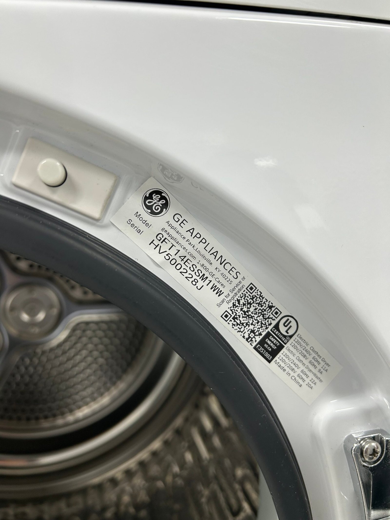 GE 4.1 cu. ft. Ventless Electric Dryer - Image 4