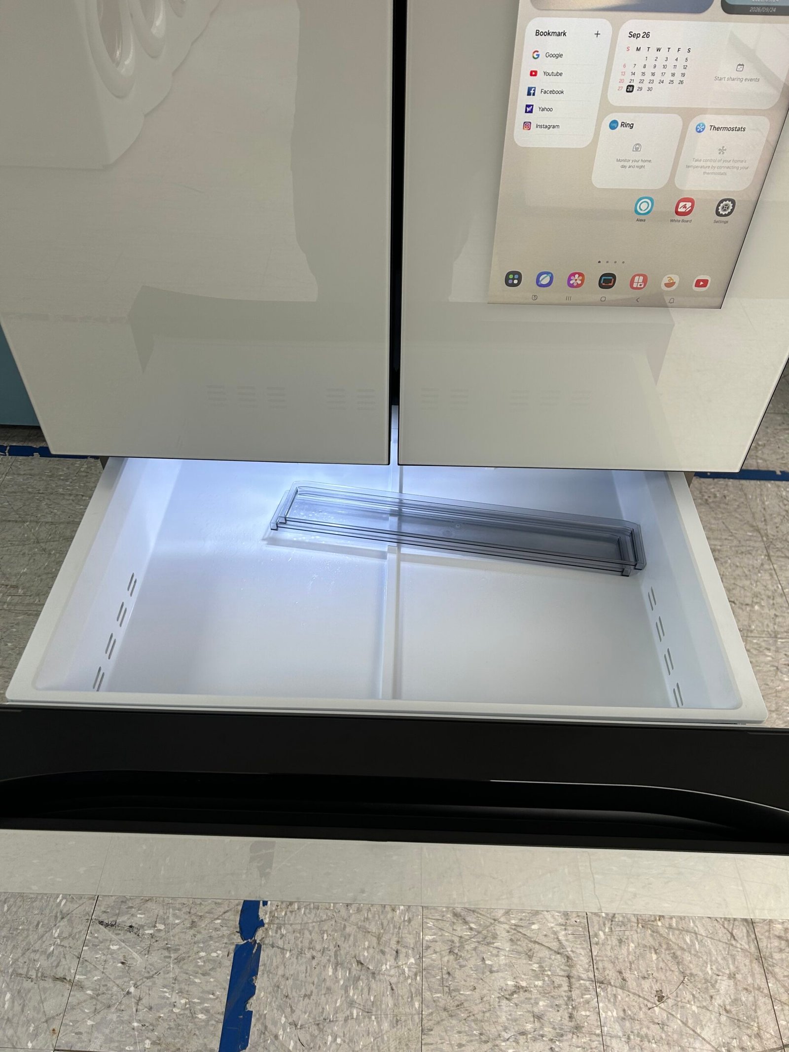 Samsung 36" Bespoke French Door Refrigerator - Image 5
