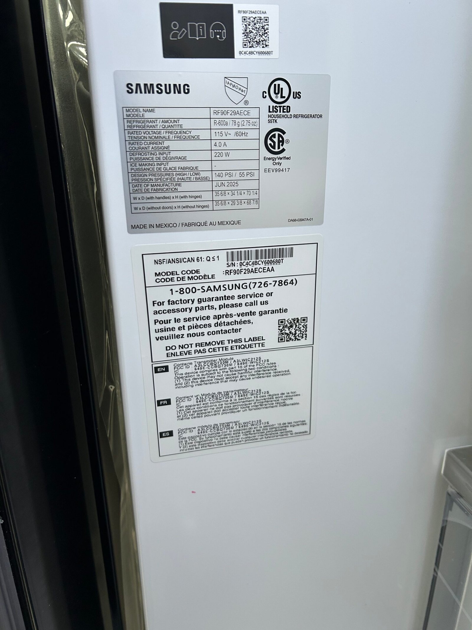 Samsung 36" Bespoke AI Family Hub Refrigerator - Image 4