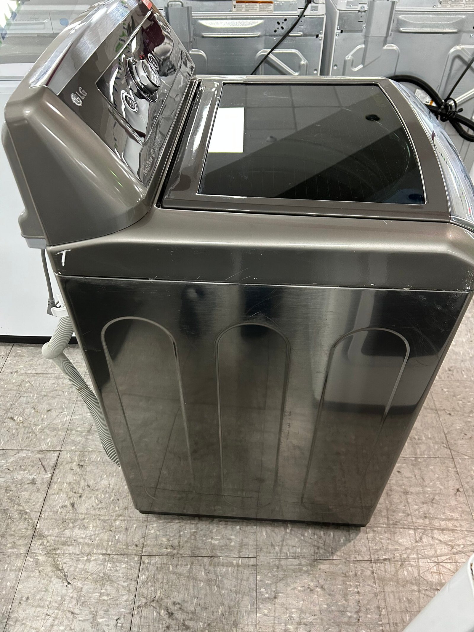 LG 5.0 cu. ft. Top Load Washer - Image 5