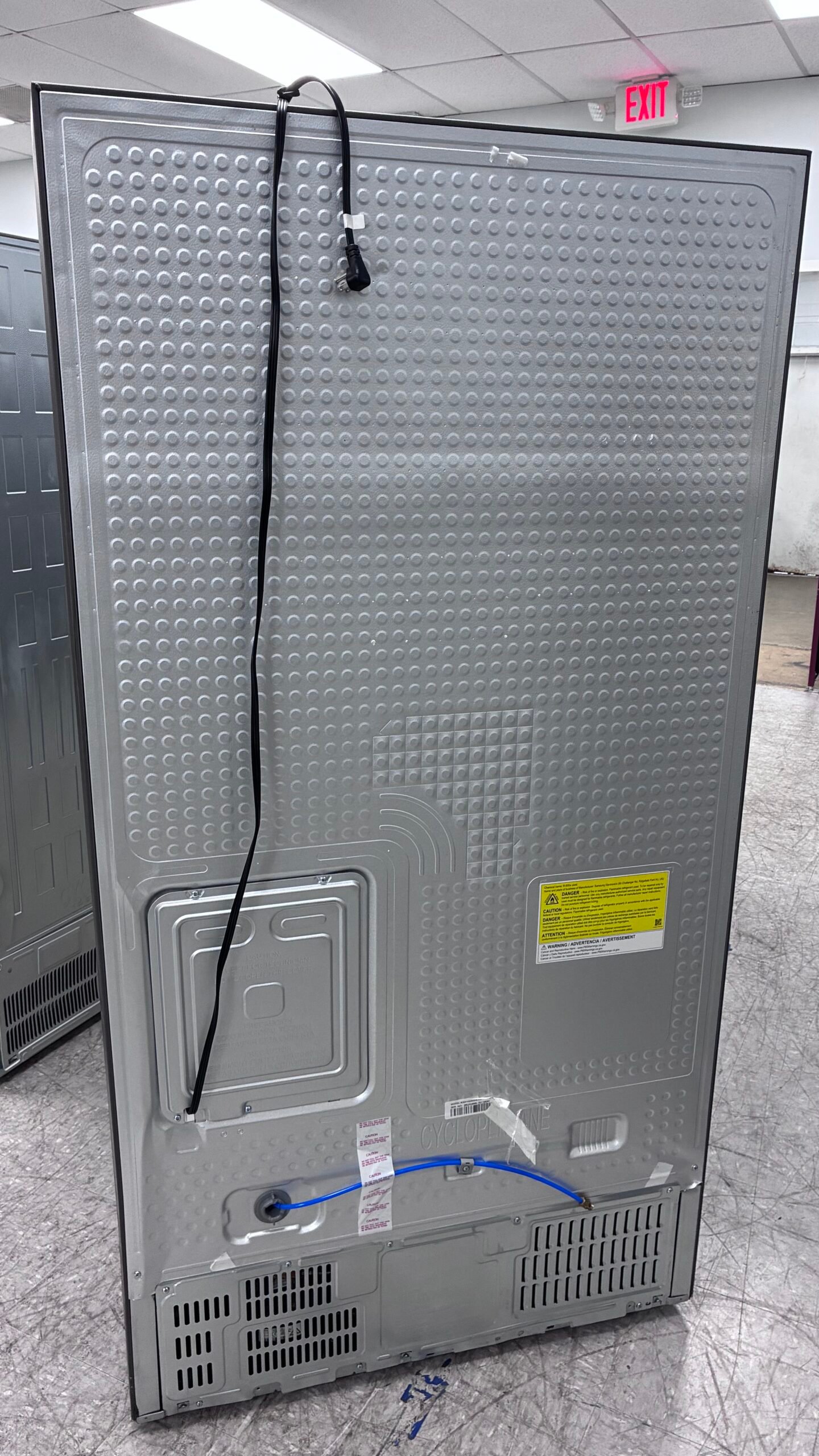 Samsung 36″ Side-by-Side Refrigerator - Image 8