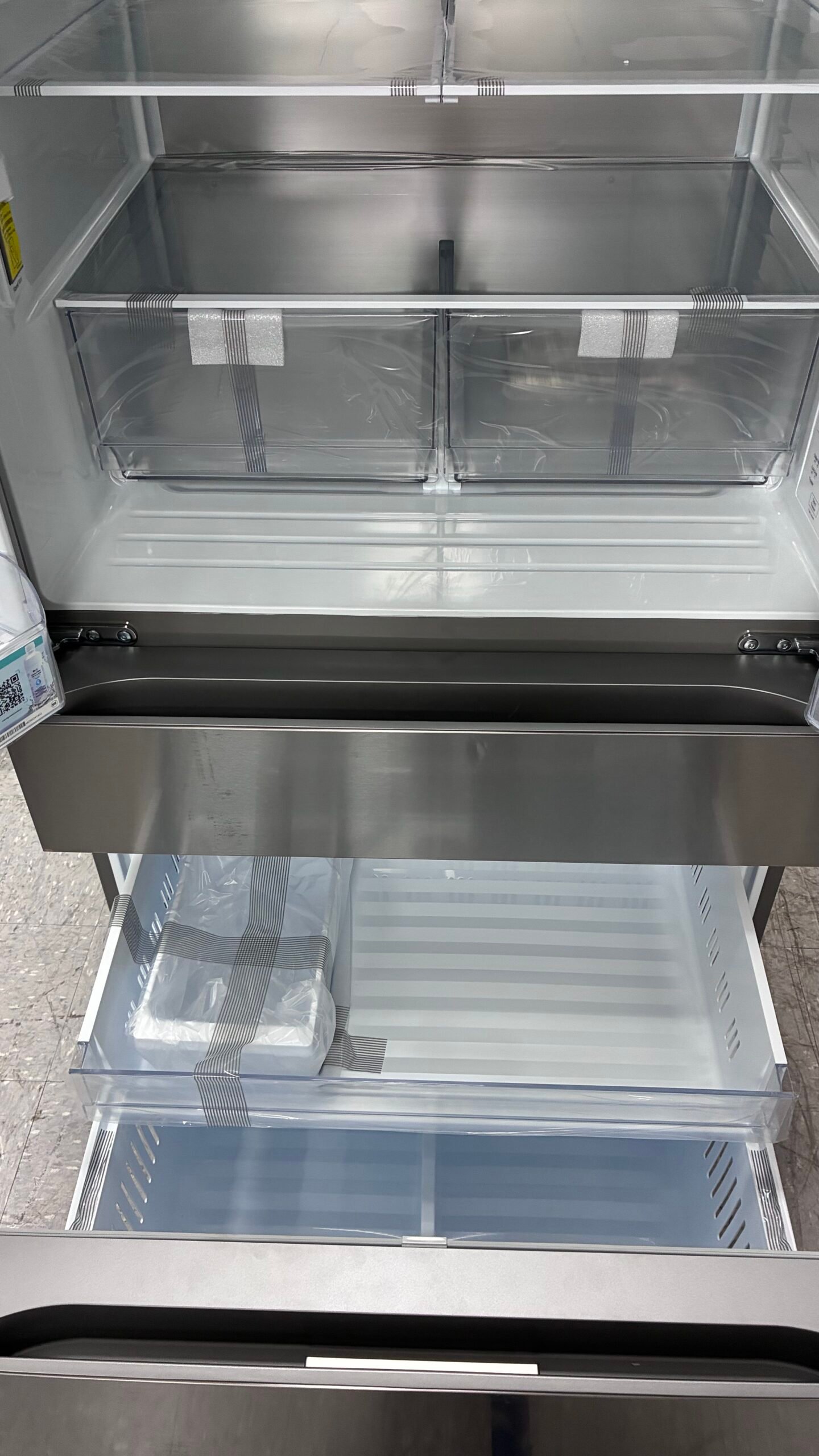 LG 36″ French Door Refrigerator - Image 10