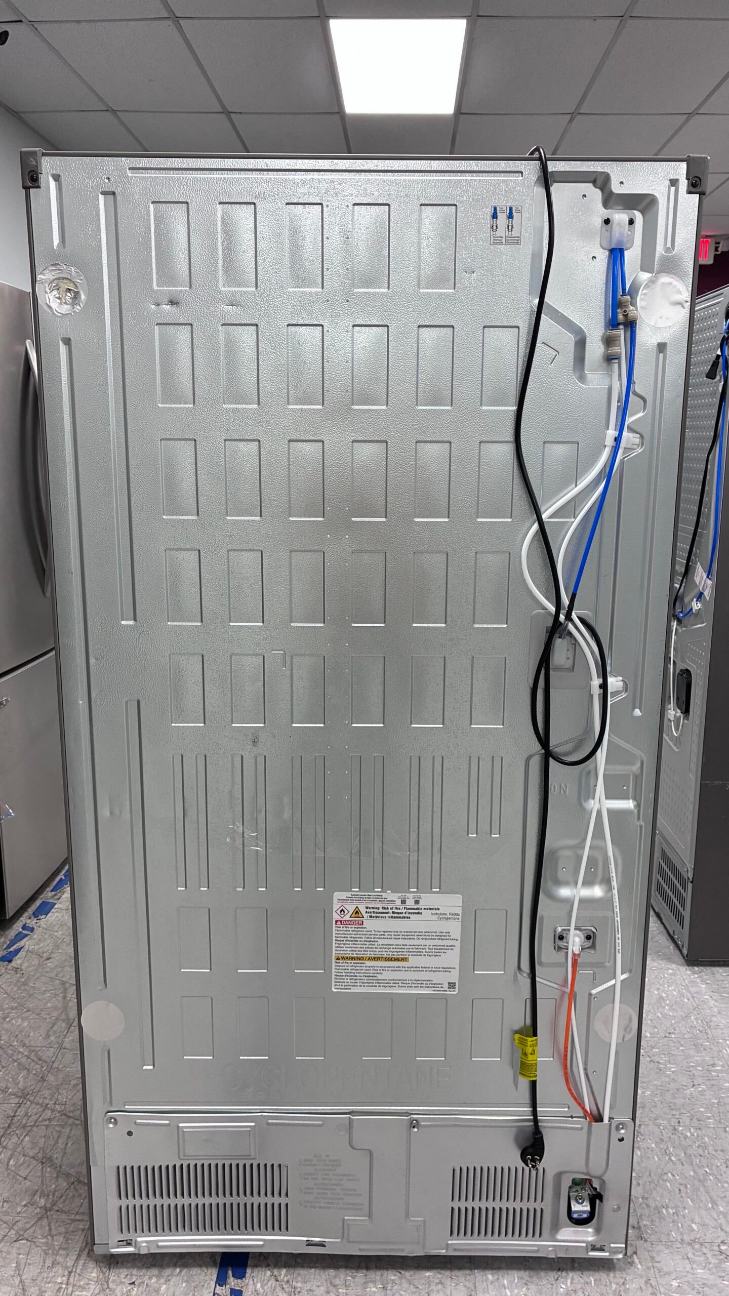 LG 36″ French Door Refrigerator - Image 3