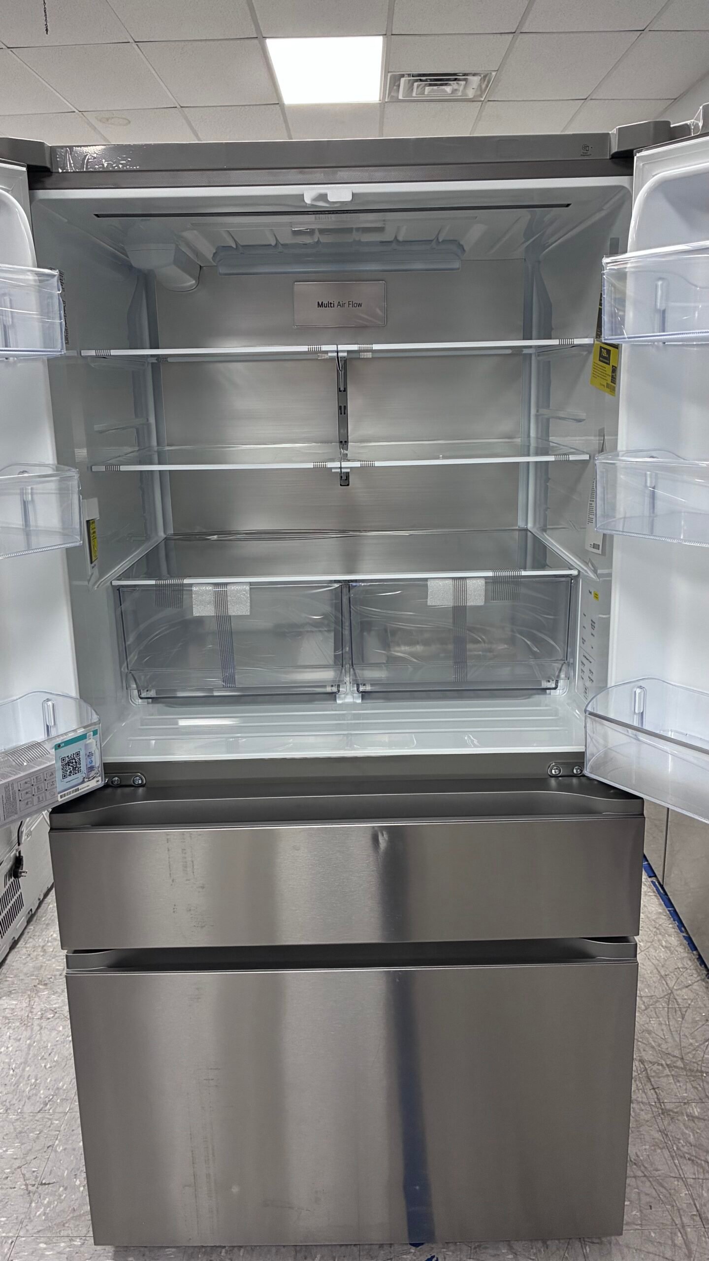 LG 36″ French Door Refrigerator - Image 8