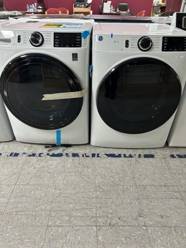 GE Front Load Washer & Electric Dryer Set