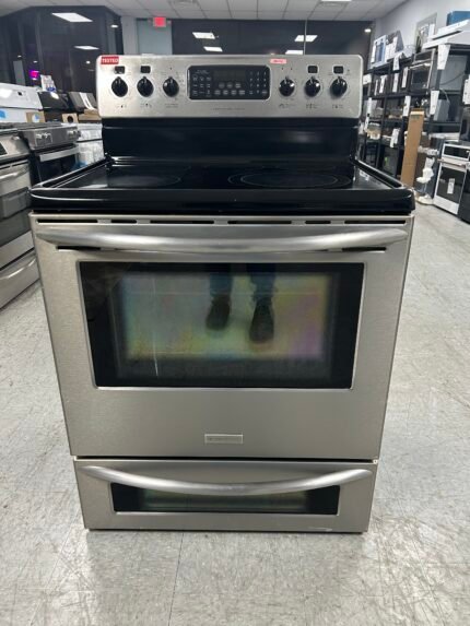 Frigidaire 30″ Freestanding Electric Range