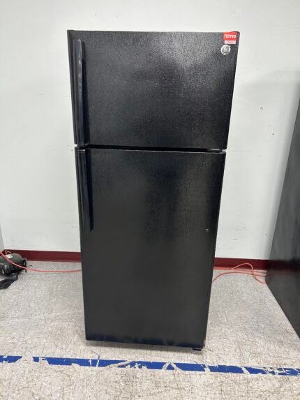 GE 28″ Top Freezer Refrigerator