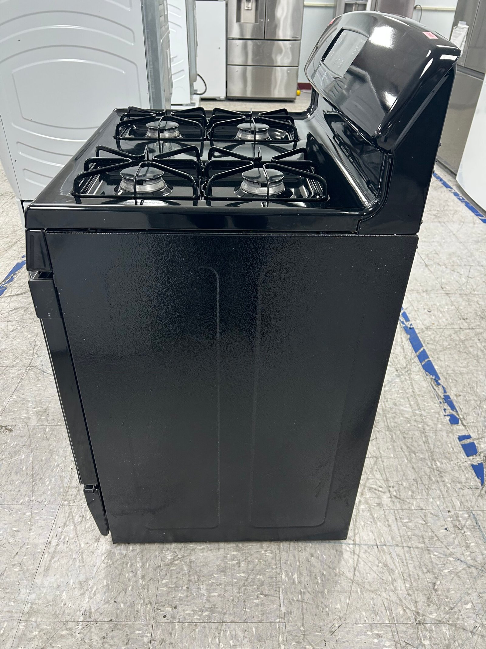 GE 30″ Freestanding Gas Range - Image 4