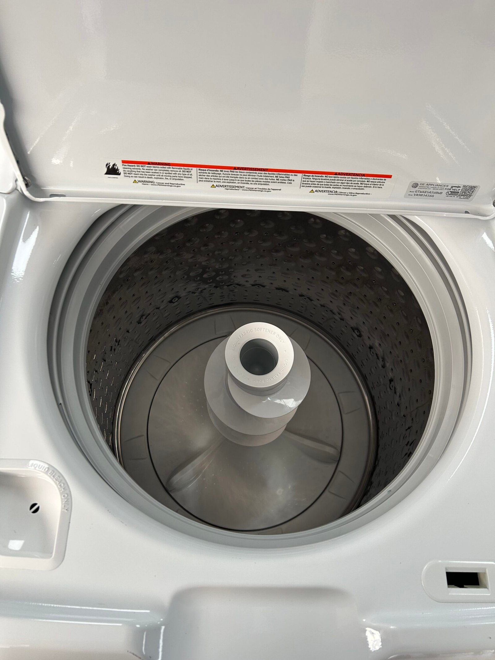 GE 4.5 cu. ft. Top Load Washer - Image 4
