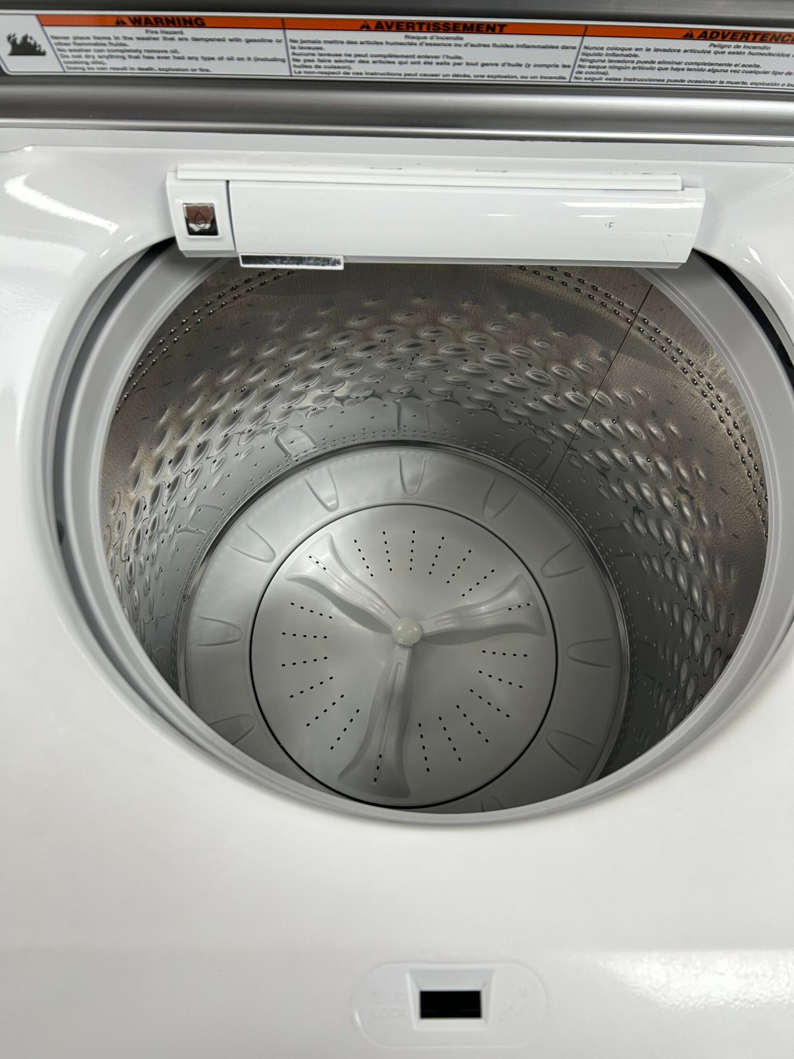 Maytag 5.4 cu. ft. Top Load Washer - Image 4