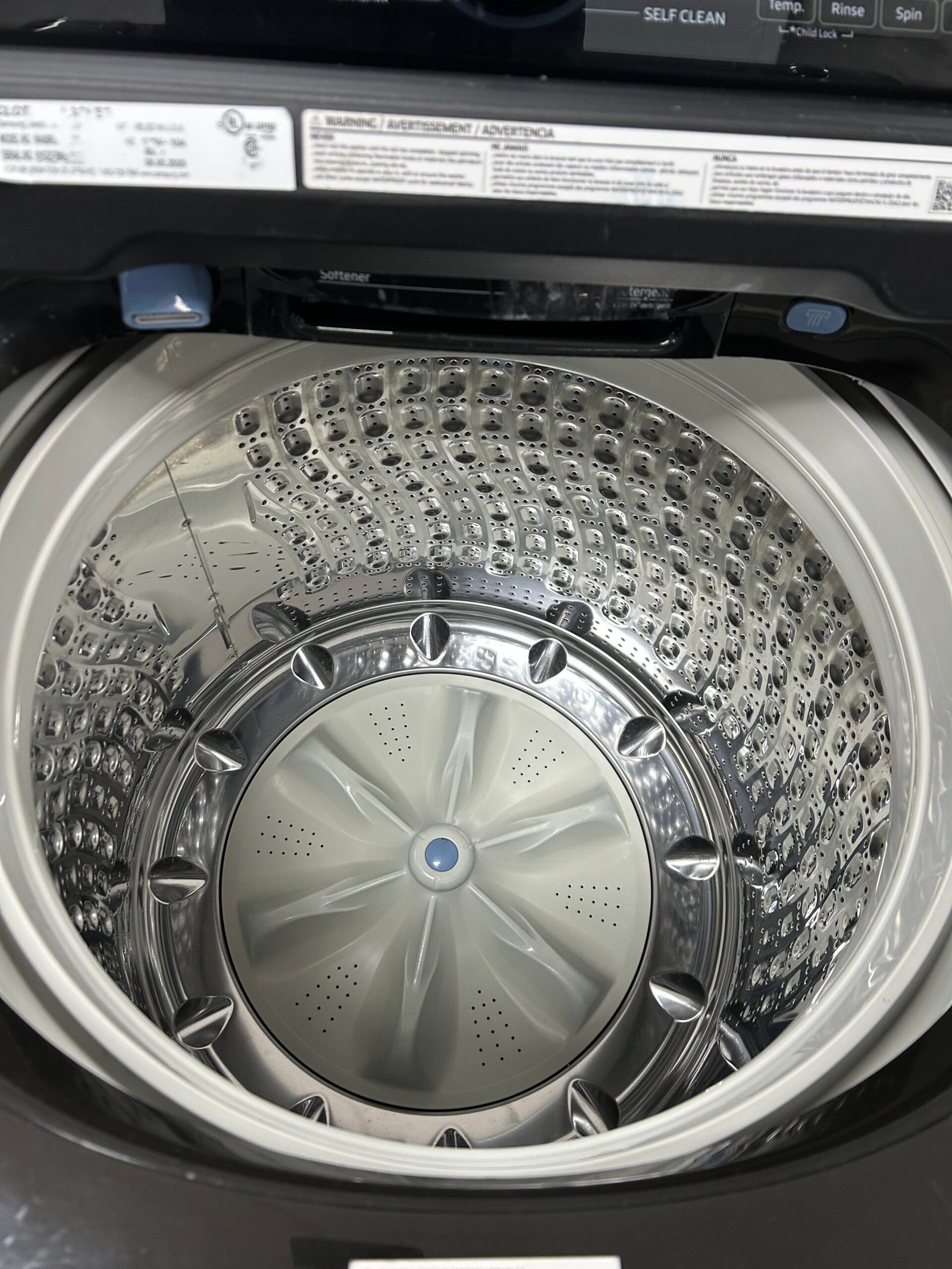Samsung 5.0 cu. ft. Top Load Washer - Image 4